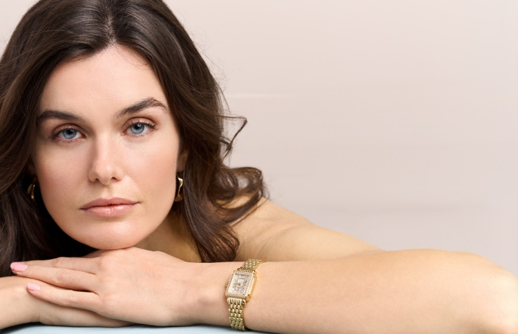 Model wearing Deco Madison Mini with feature shots of the Serein Oval and Deco Madison Mini to the right