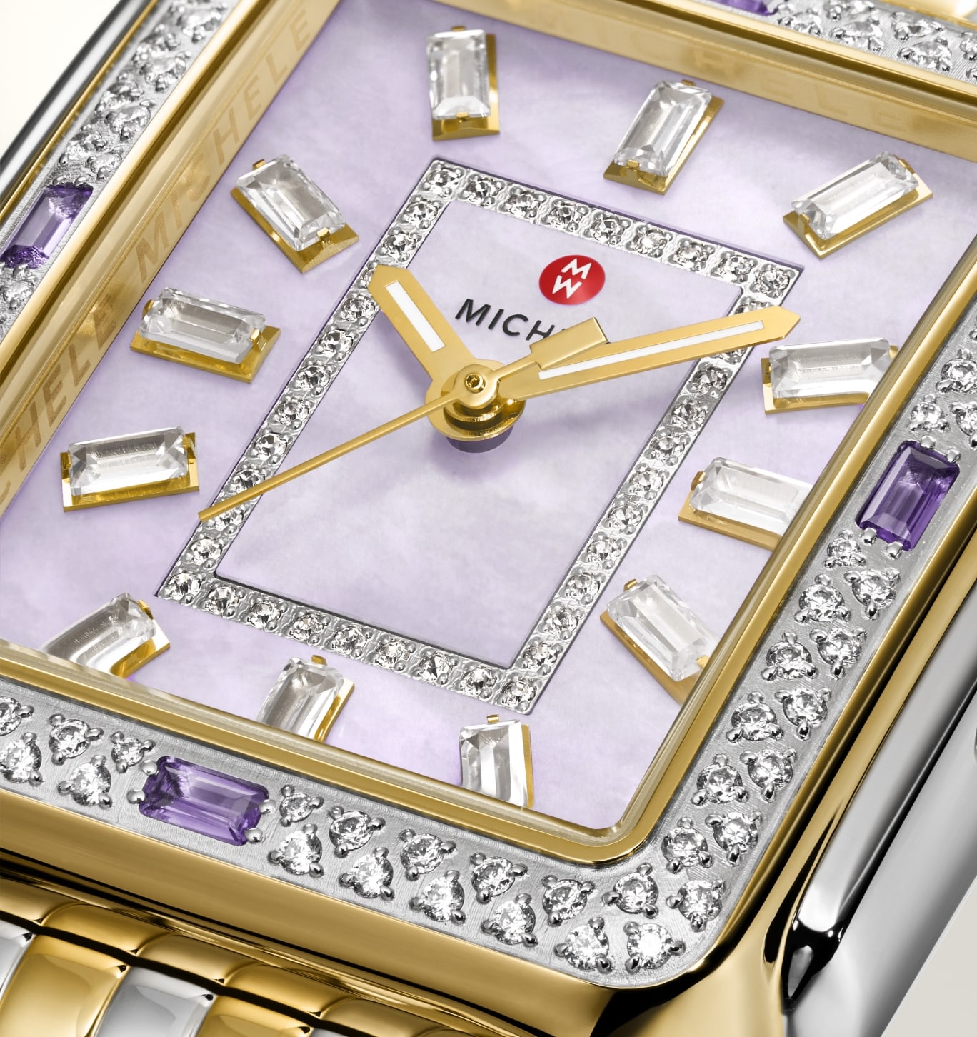 A closeup of the Limited Edition Deco Charmante Amethyst