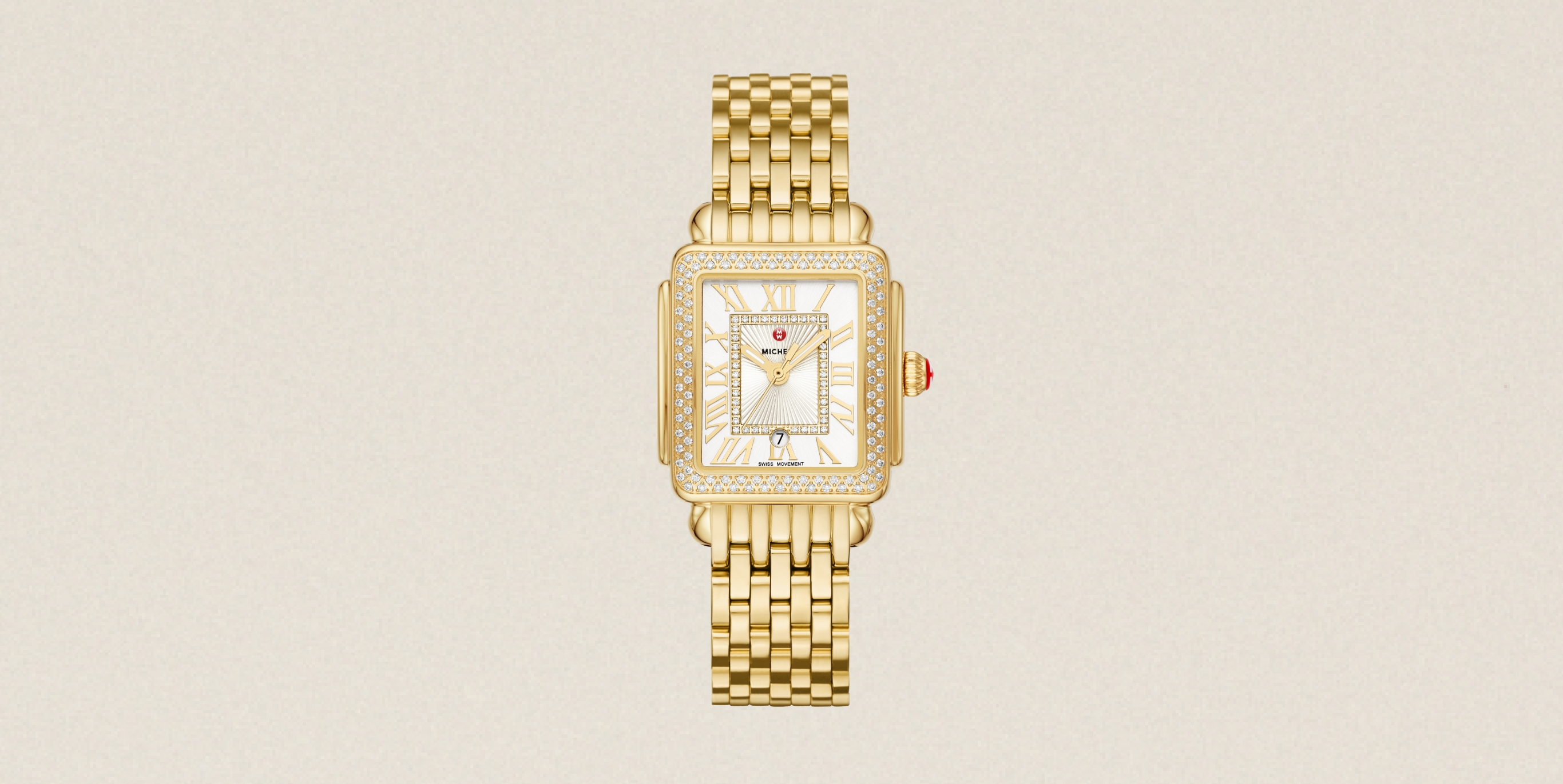 Detail shot of the Deco Madison Mid Diamond 18K Gold-plated watch